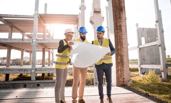 Aan het werk in de bouw!